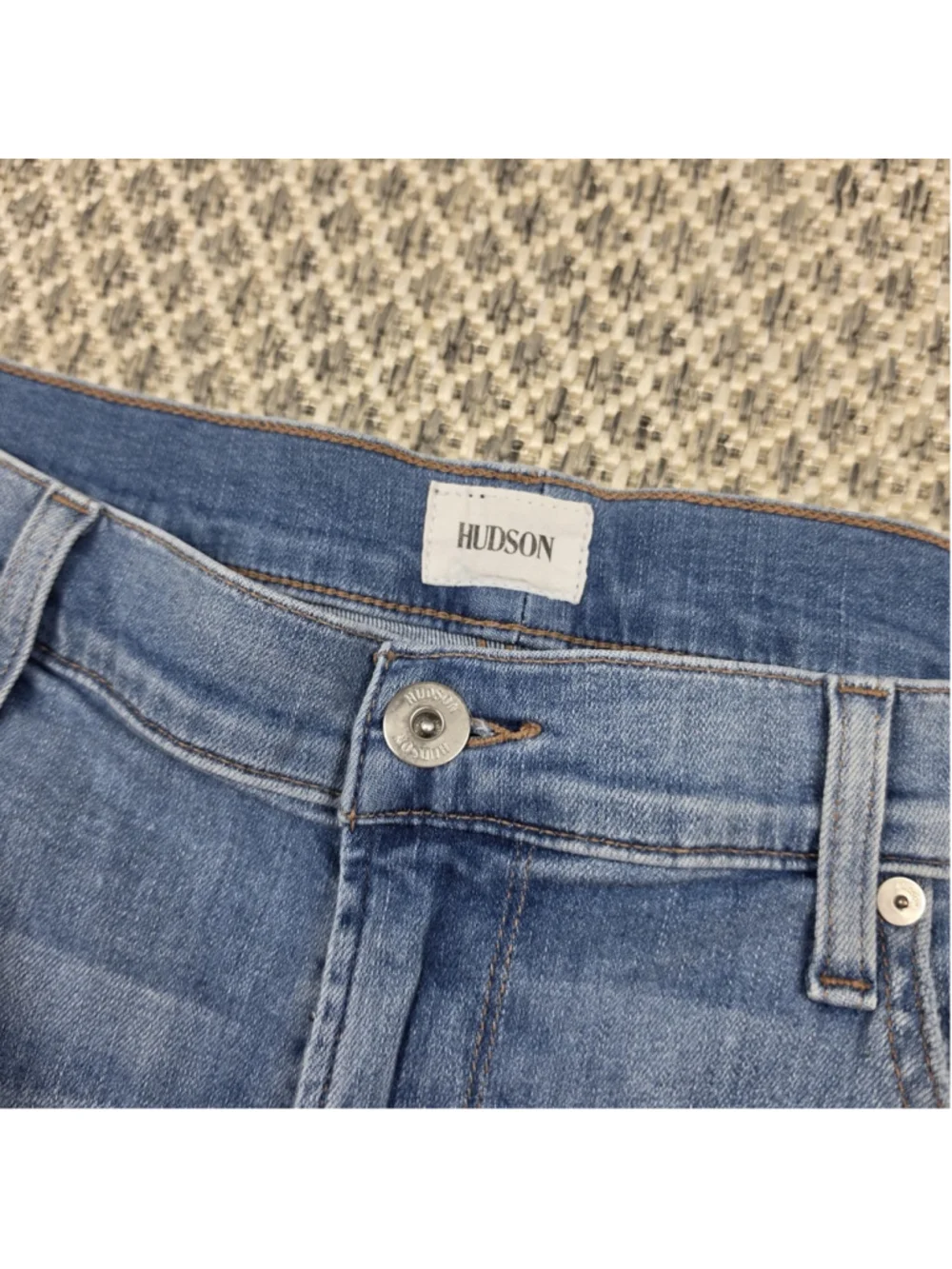 Hudson Blake Slim Straight Jeans Mens Size 38 Light Wash Premium Denim